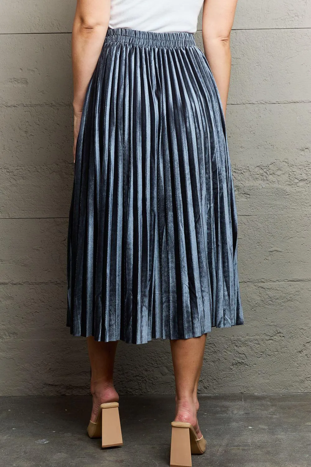 Accordion Pleated Flowy Midi Skirt