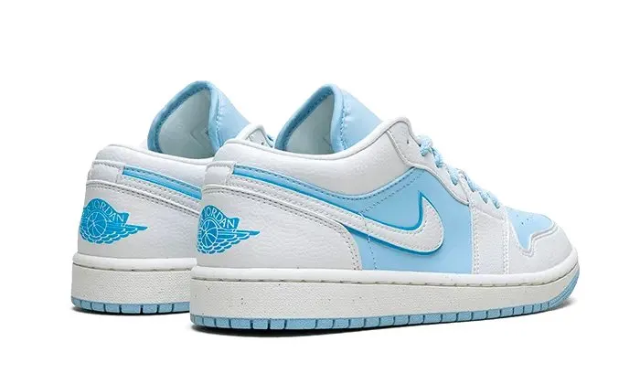 Air Jordan 1 Low SE Reverse Ice Blue