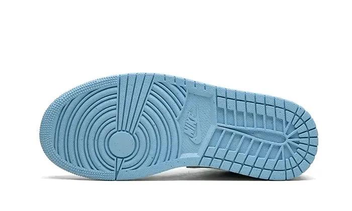 Air Jordan 1 Low SE Reverse Ice Blue