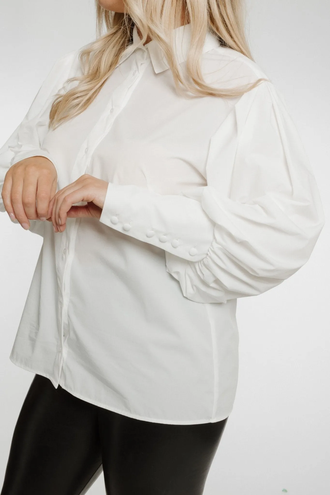 Alana Puff Sleeve Shirt In White