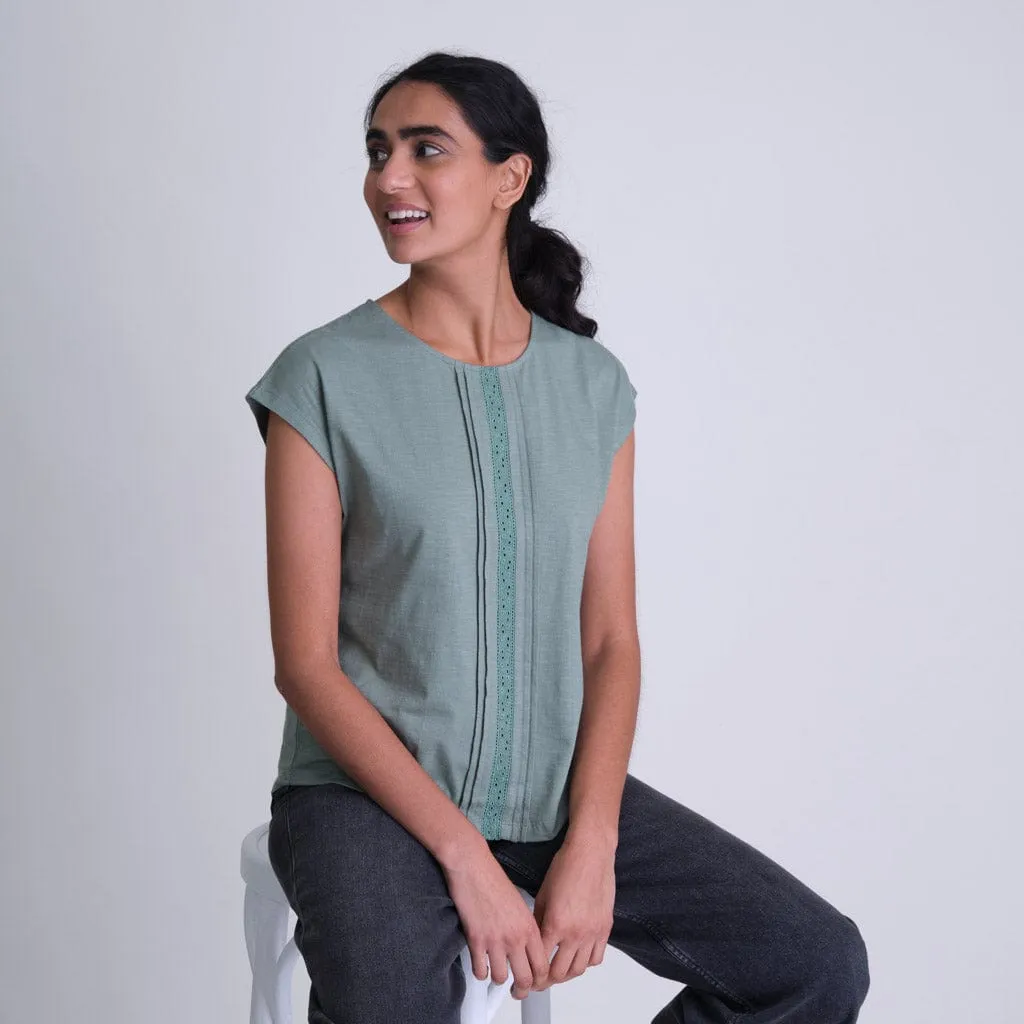 Amelia Organic Cotton Jersey Lacy T | Olive