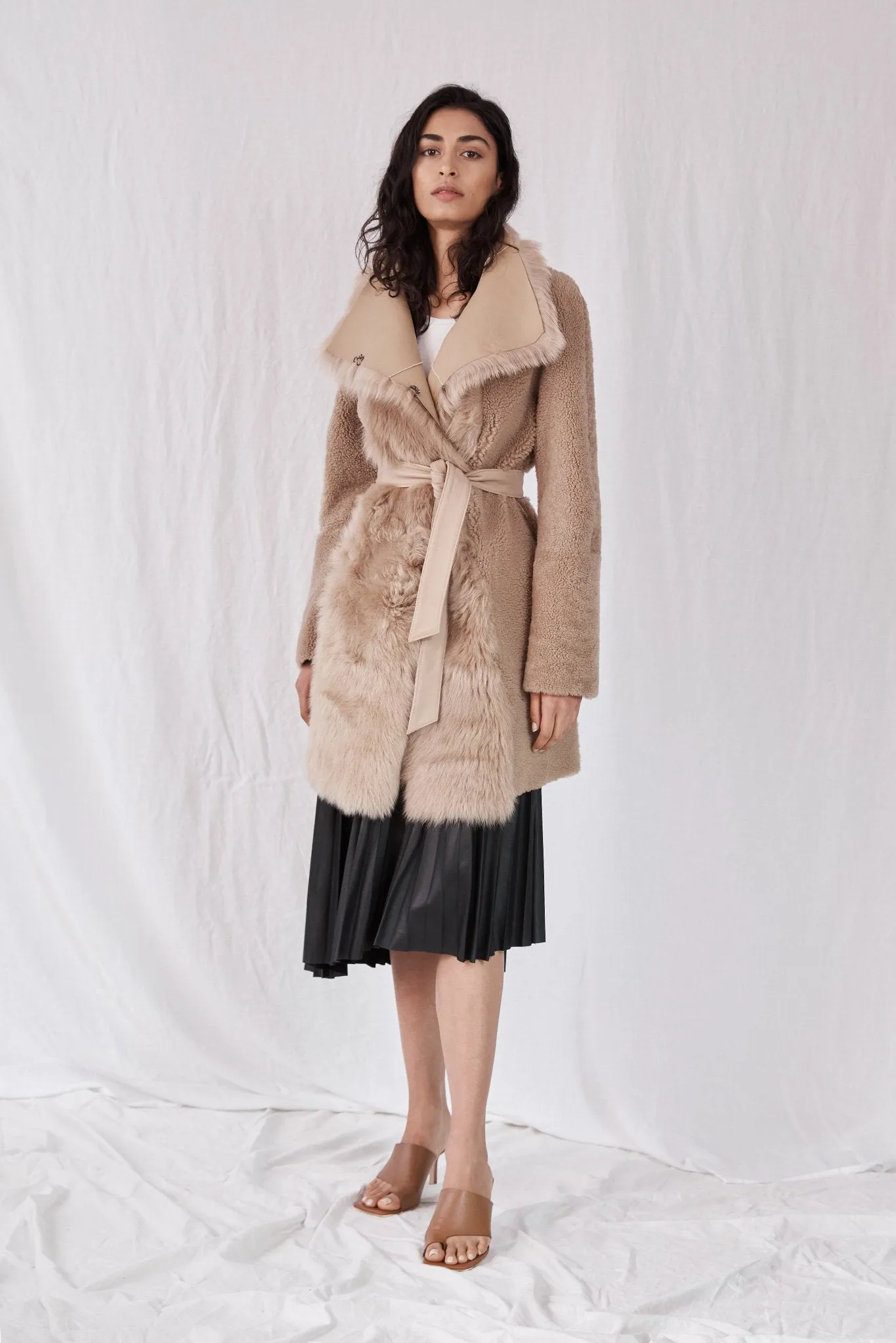 Chelsea Slouch Shearling Coat Biscuit Shearling