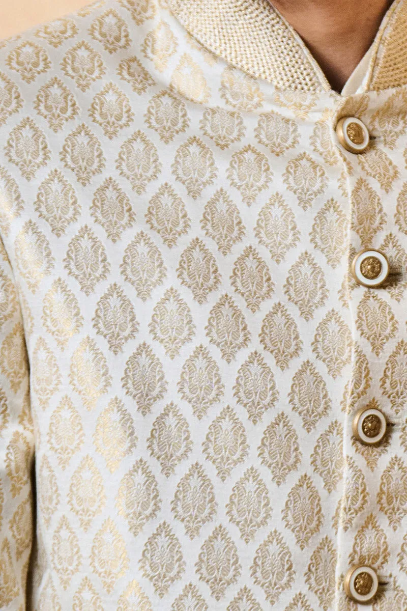 Classic brocade sherwani with collar embroidery