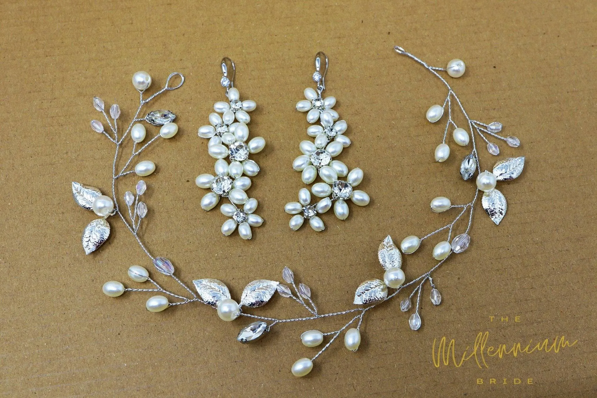 Dainty Vine Leaves Crystal Pearl Floral Headband And Earrings Set, Bridal Hair Vine, Delicate Headband, Hair accessories.