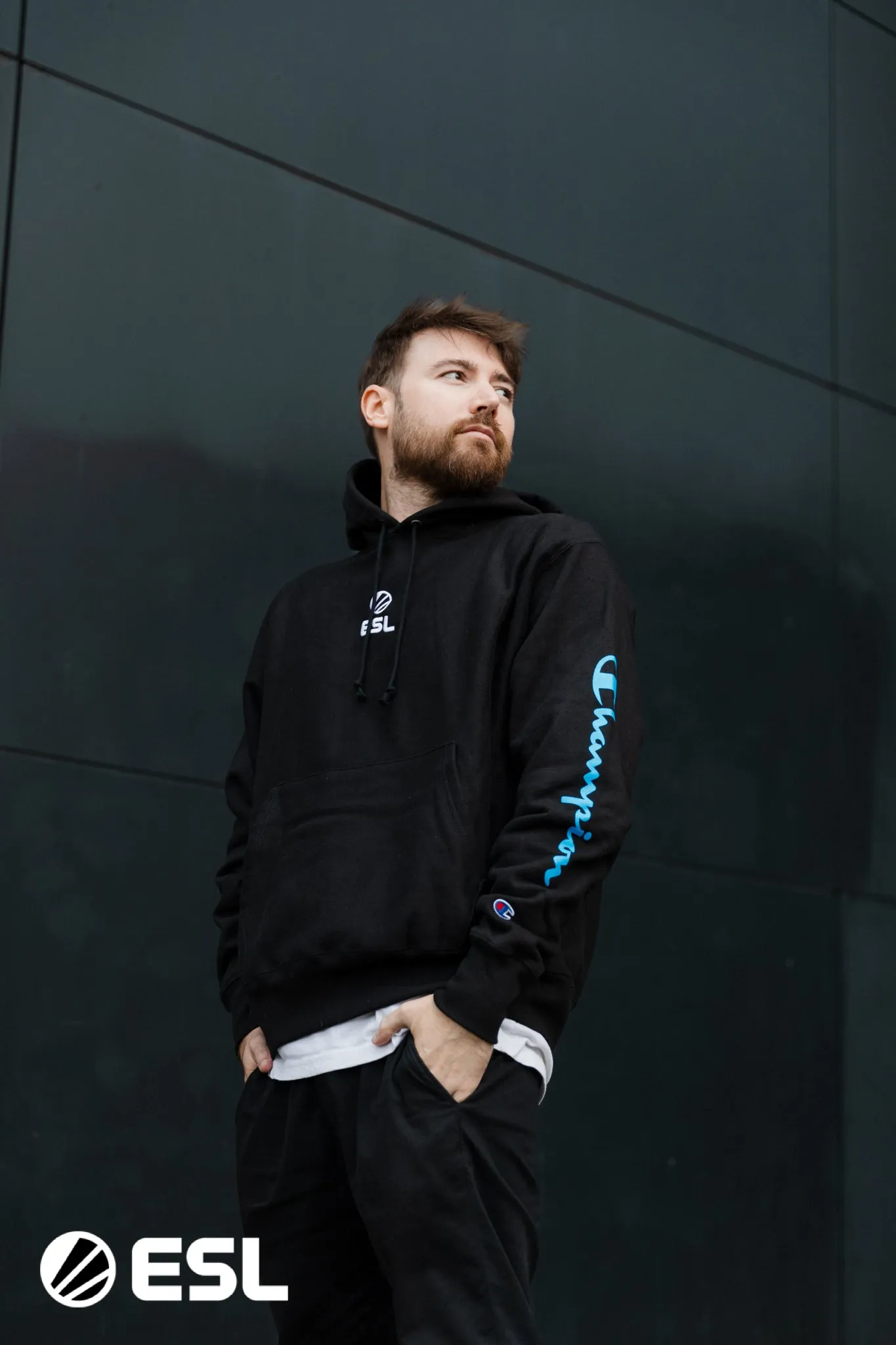 ESL x Champion IGL Pullover Hoodie Black