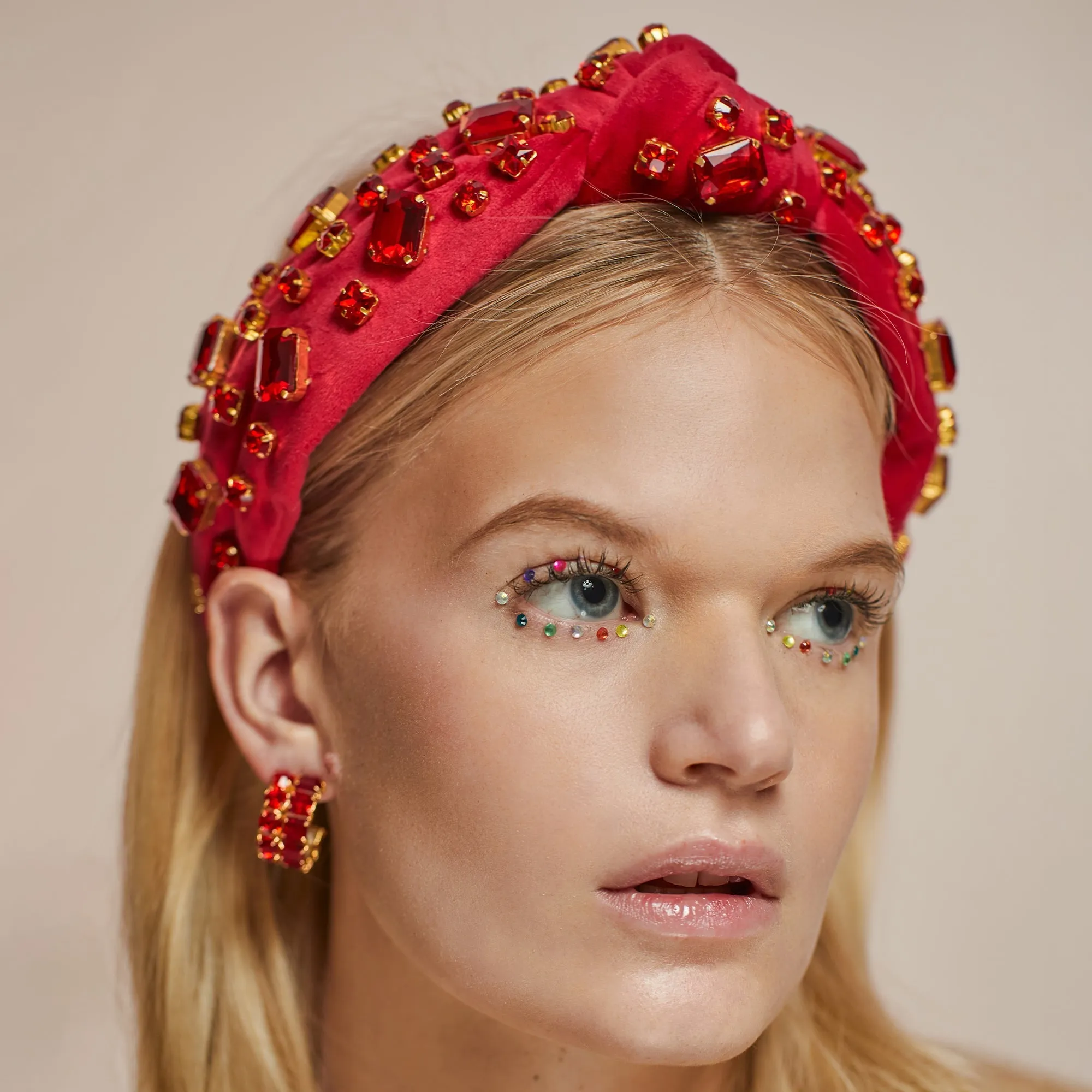 JULY RUBY RECTANGLE CRYSTAL VELVET KNOTTED HEADBAND