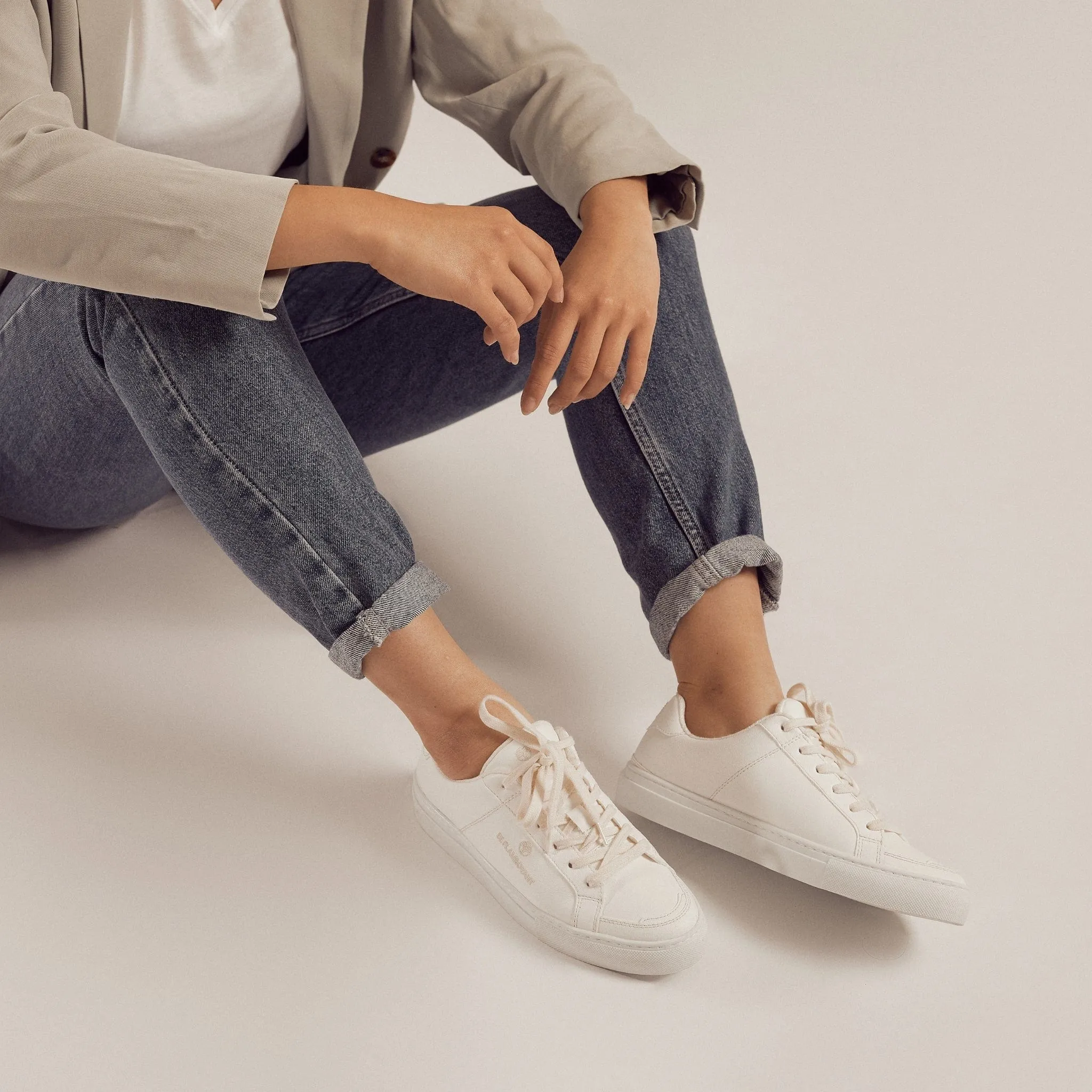 Manimal Unisex Vegan Corn Leather Sneakers | White