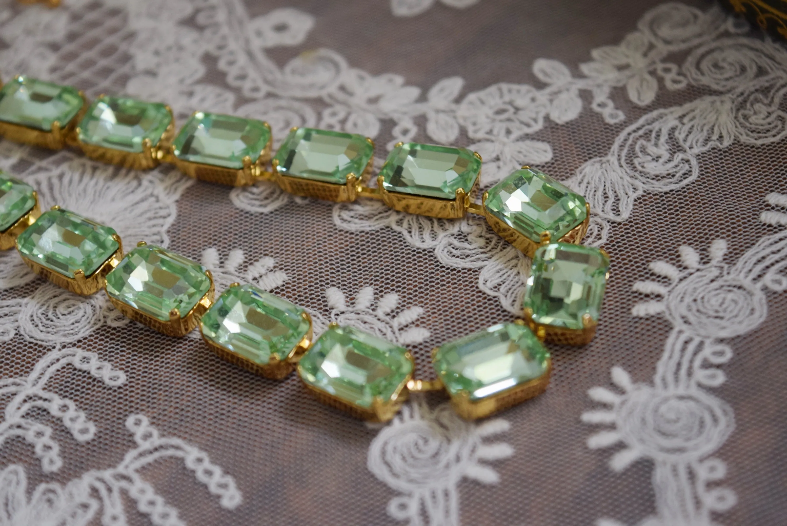 Mint Green Chrysolite Aurora Crystal Necklace - Medium Octagon