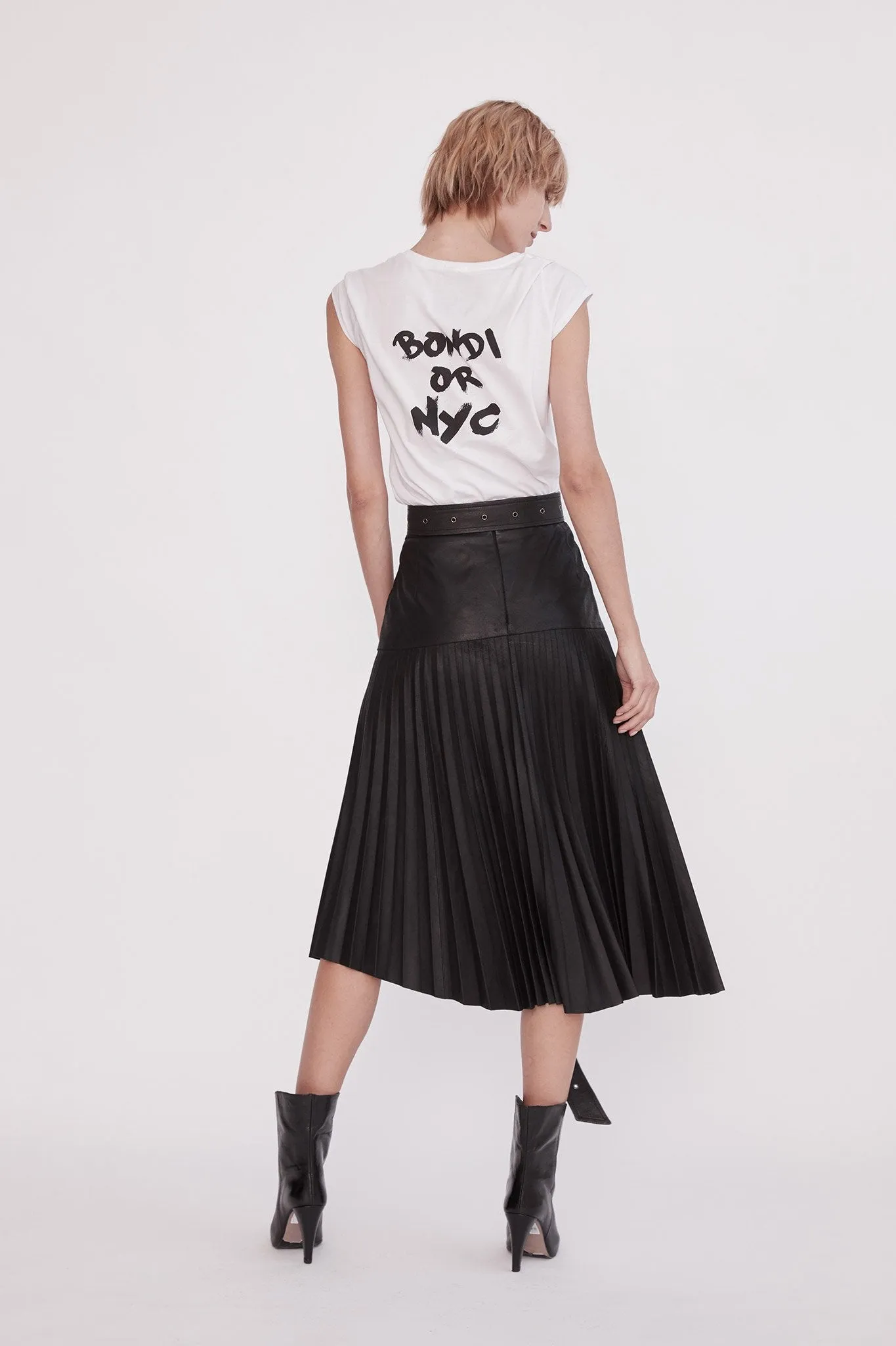 Park Avenue Pleated Skirt Black Leather