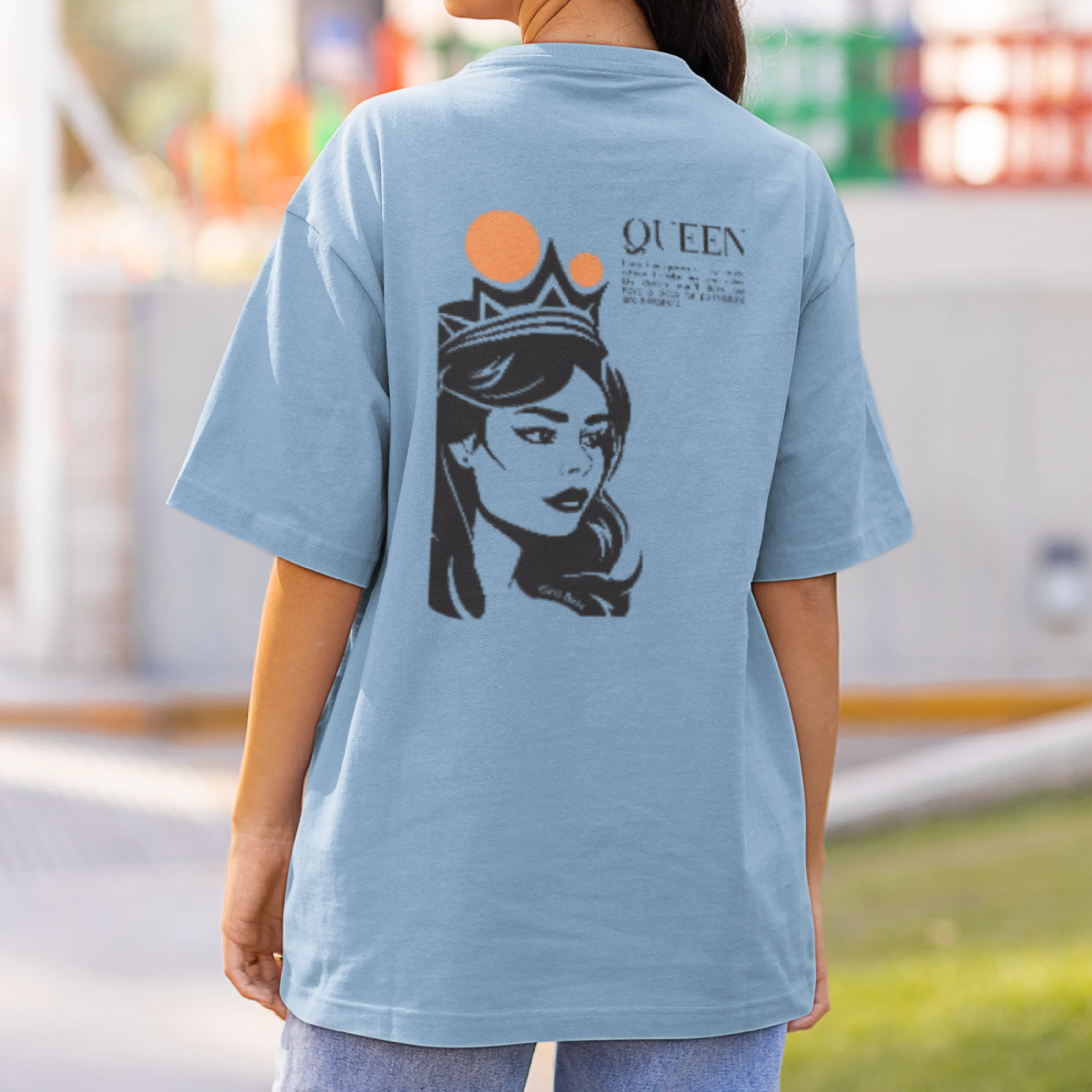 Queen Back Printed OversizedTee