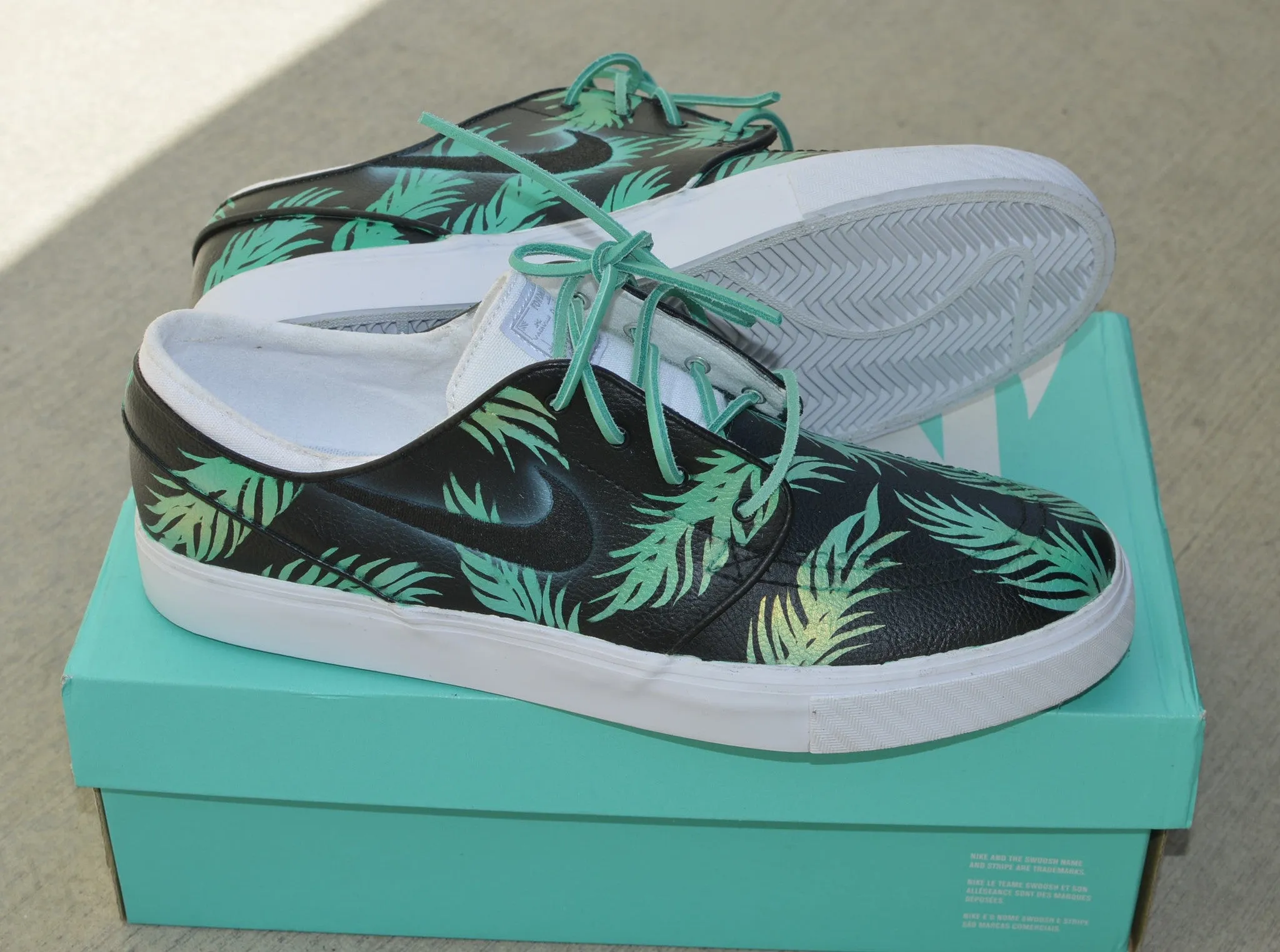 Sea Foam Green & Gold Tropical Floral Nike SB Stefan Janoski - Custom Hand Painted