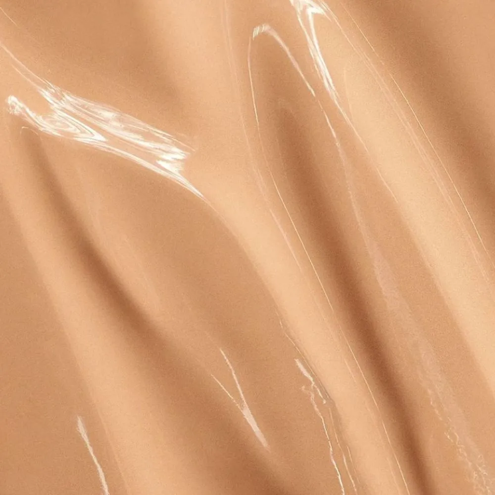 Soft Glow Foundation SPF15 'SKIN EQUAL'