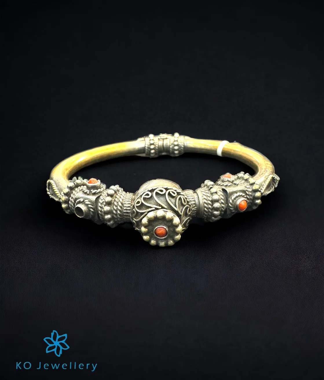 The Yukti Silver Antique Openable Bracelet (Size 2.7)