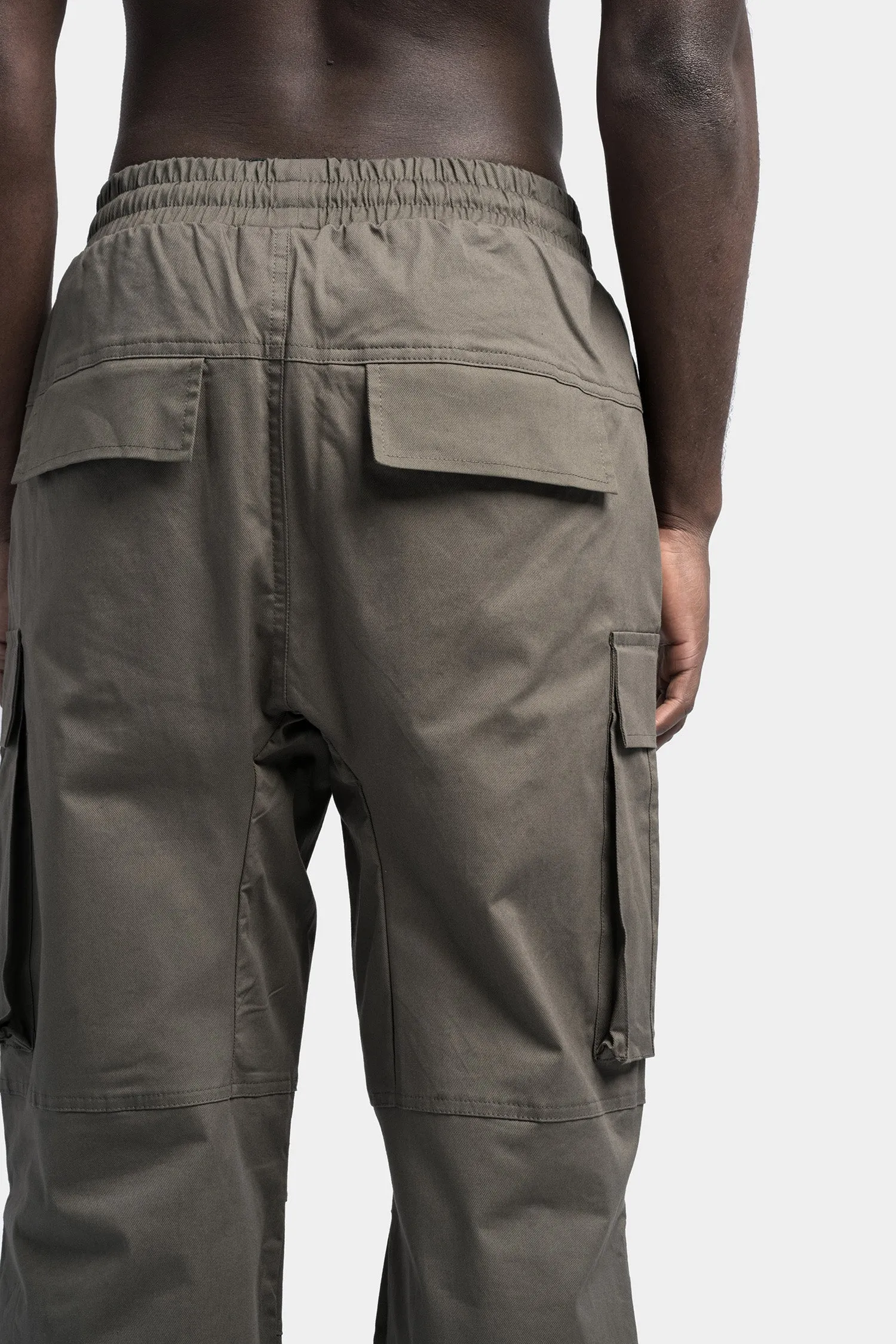 Wide cargo pants, Ivy green